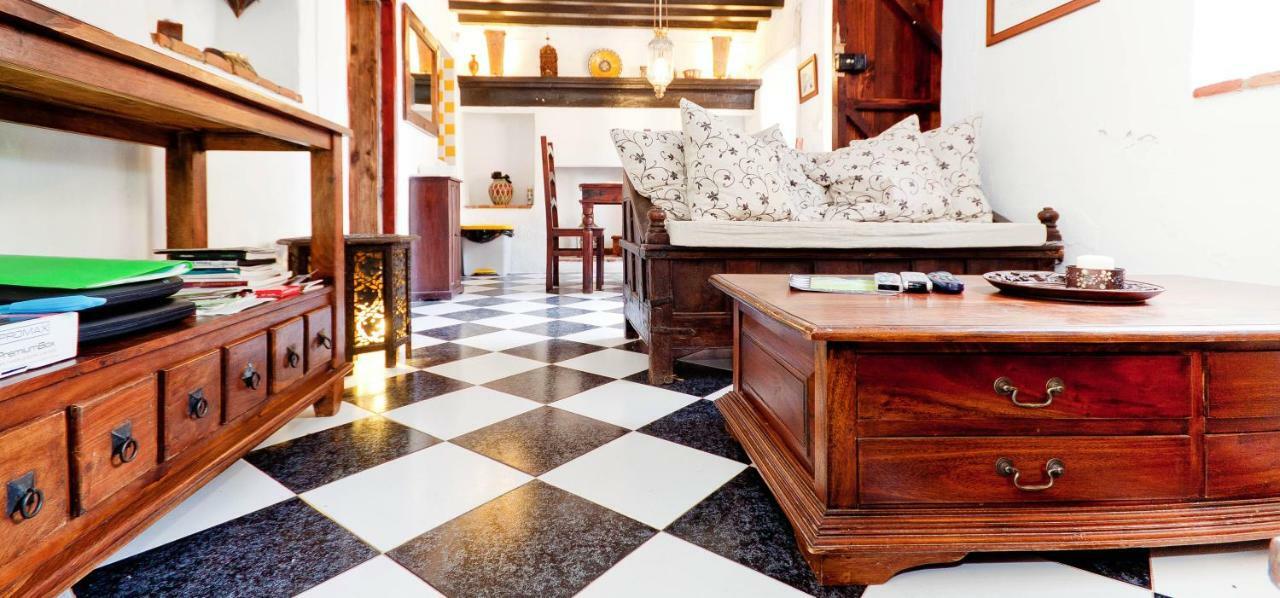 Апартаменты Finca Fenix Эль-Чорро Экстерьер фото